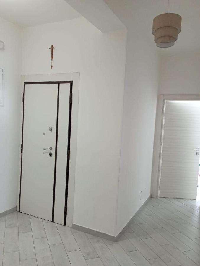 Family Apartment Brindisi Luaran gambar